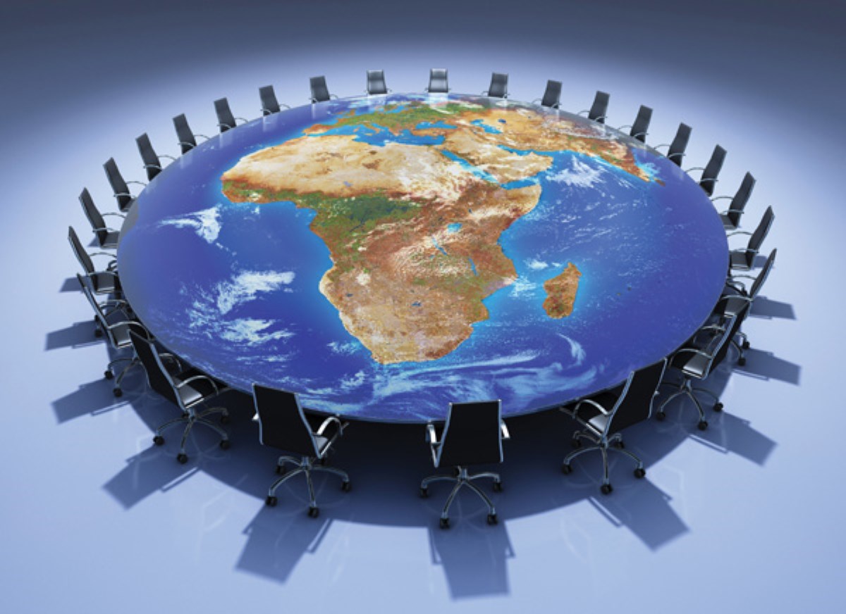 اليوم الهندسة السياسية للعالم، آخذة بالتغيير